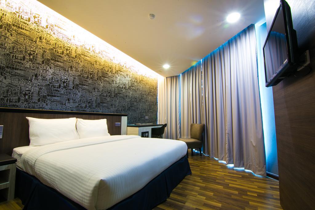 איפוה Indra Hotel - Boutique Suites מראה חיצוני תמונה