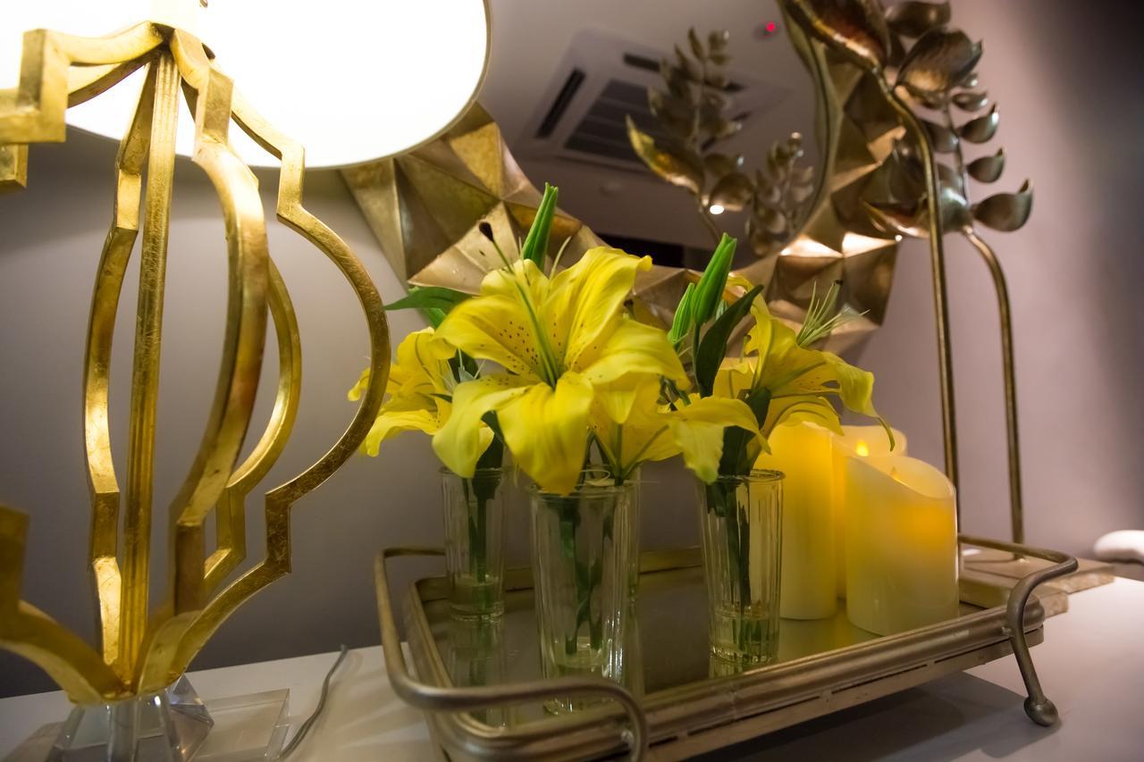 איפוה Indra Hotel - Boutique Suites מראה חיצוני תמונה