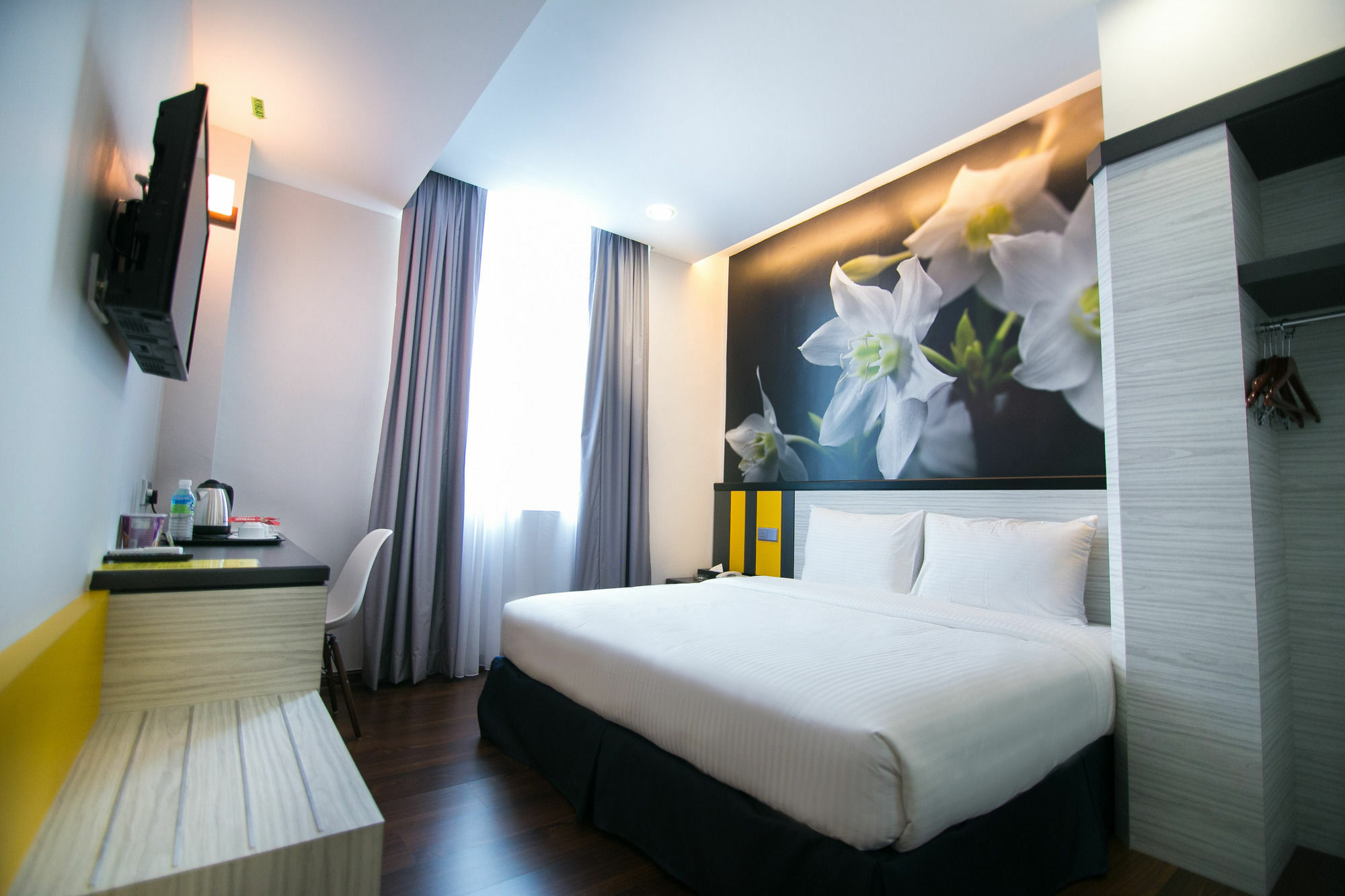 איפוה Indra Hotel - Boutique Suites מראה חיצוני תמונה