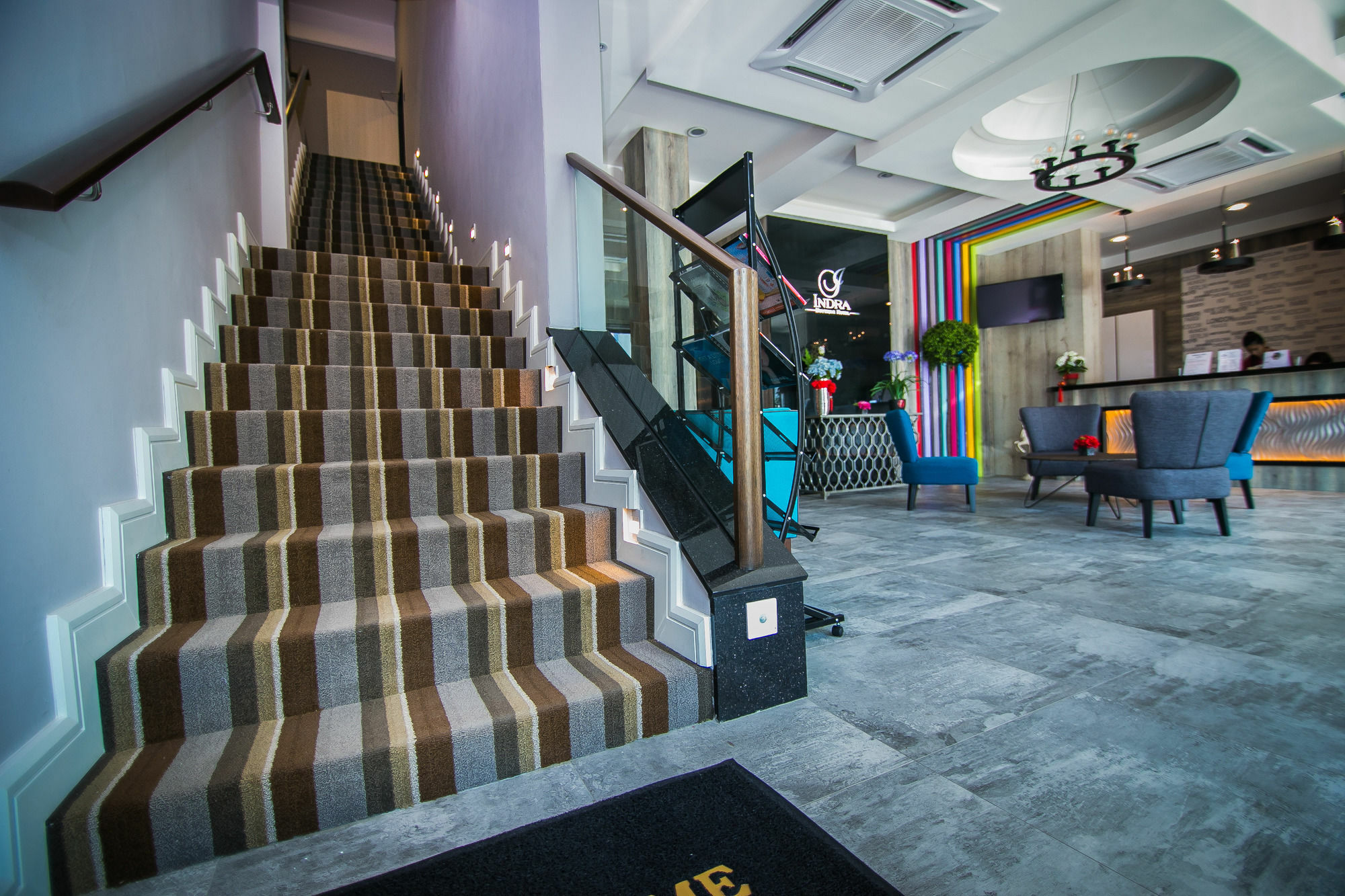 איפוה Indra Hotel - Boutique Suites מראה חיצוני תמונה