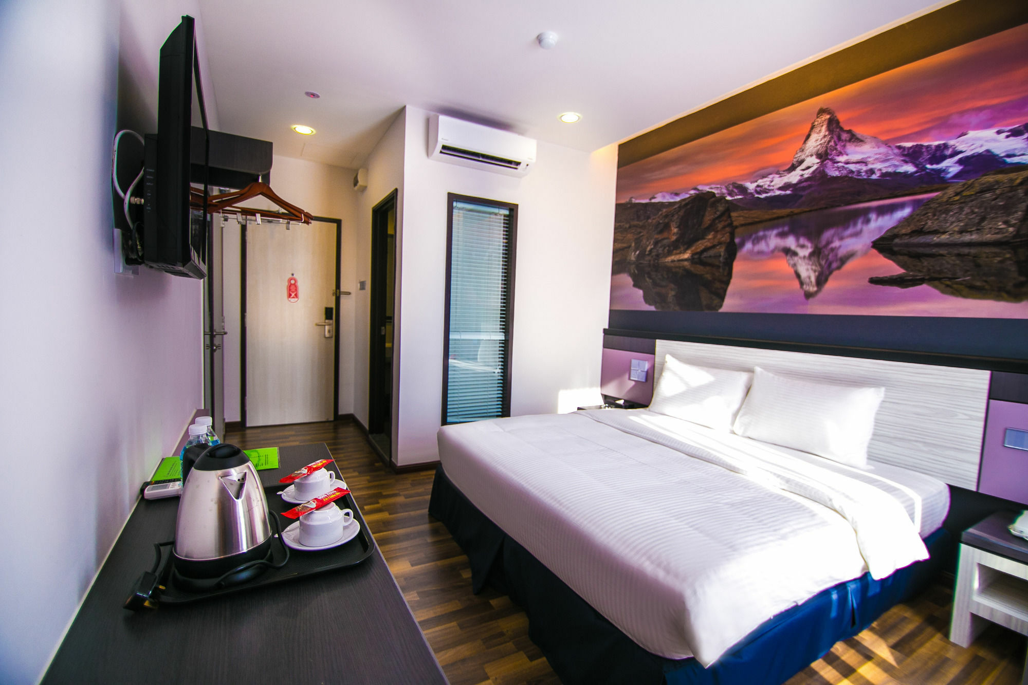 איפוה Indra Hotel - Boutique Suites מראה חיצוני תמונה