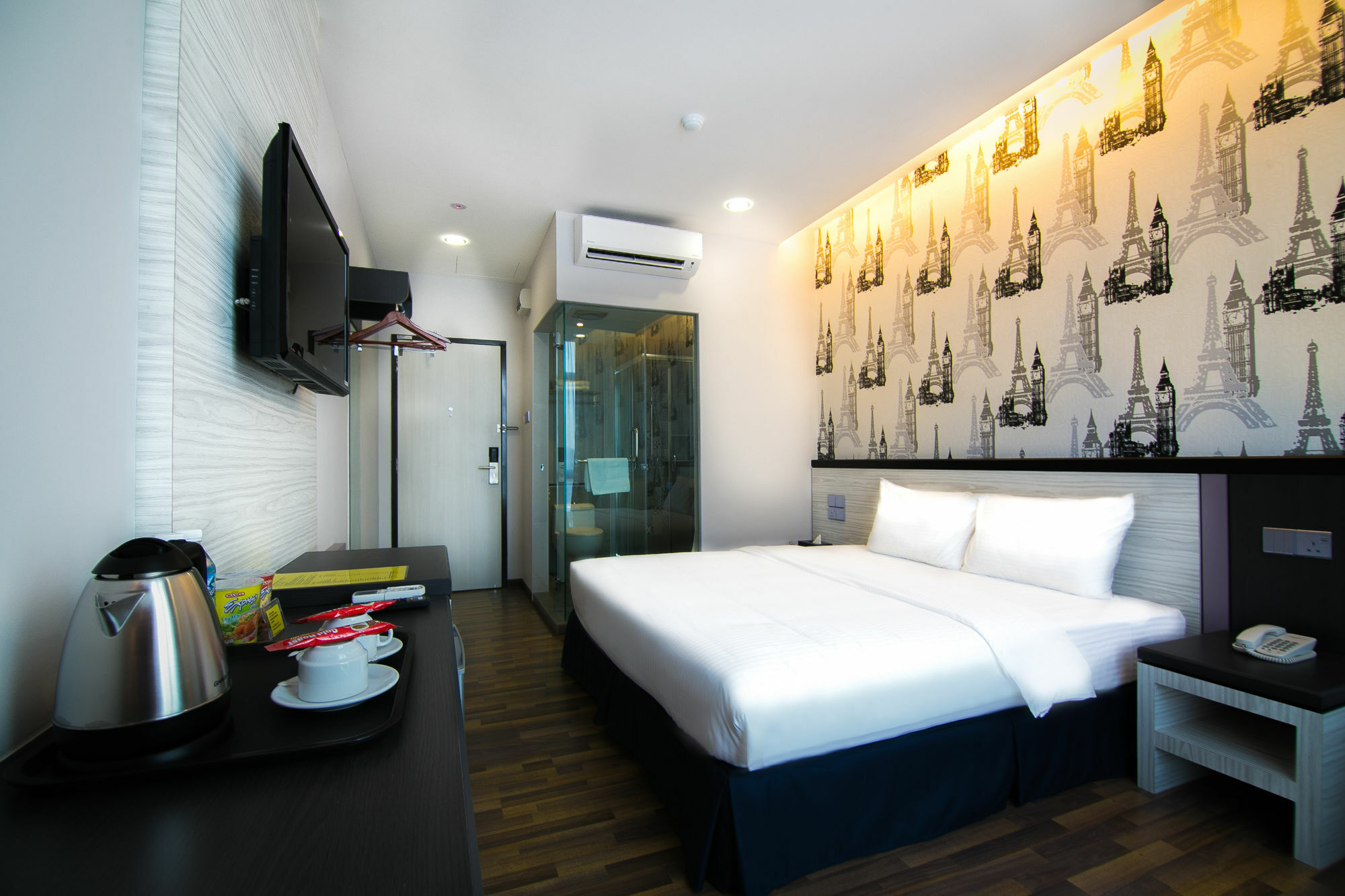 איפוה Indra Hotel - Boutique Suites מראה חיצוני תמונה