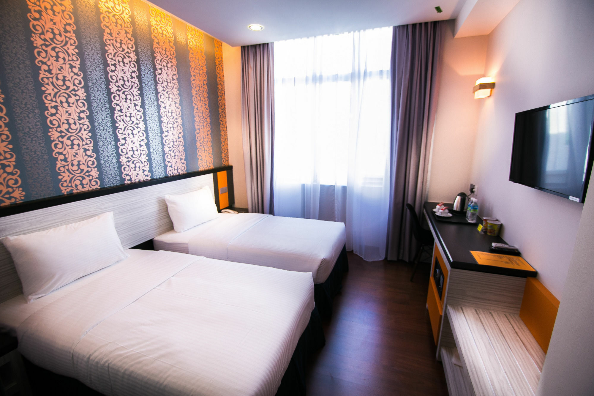 איפוה Indra Hotel - Boutique Suites מראה חיצוני תמונה